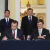 Signing of the agreement between EDFand NCBJ (photo CCIF)